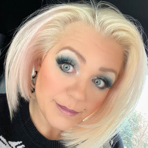 Meet your Posher, Ashlee